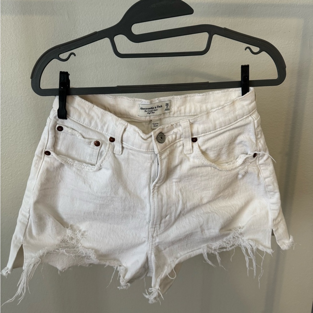Abercrombie the cut off short high rise size 2